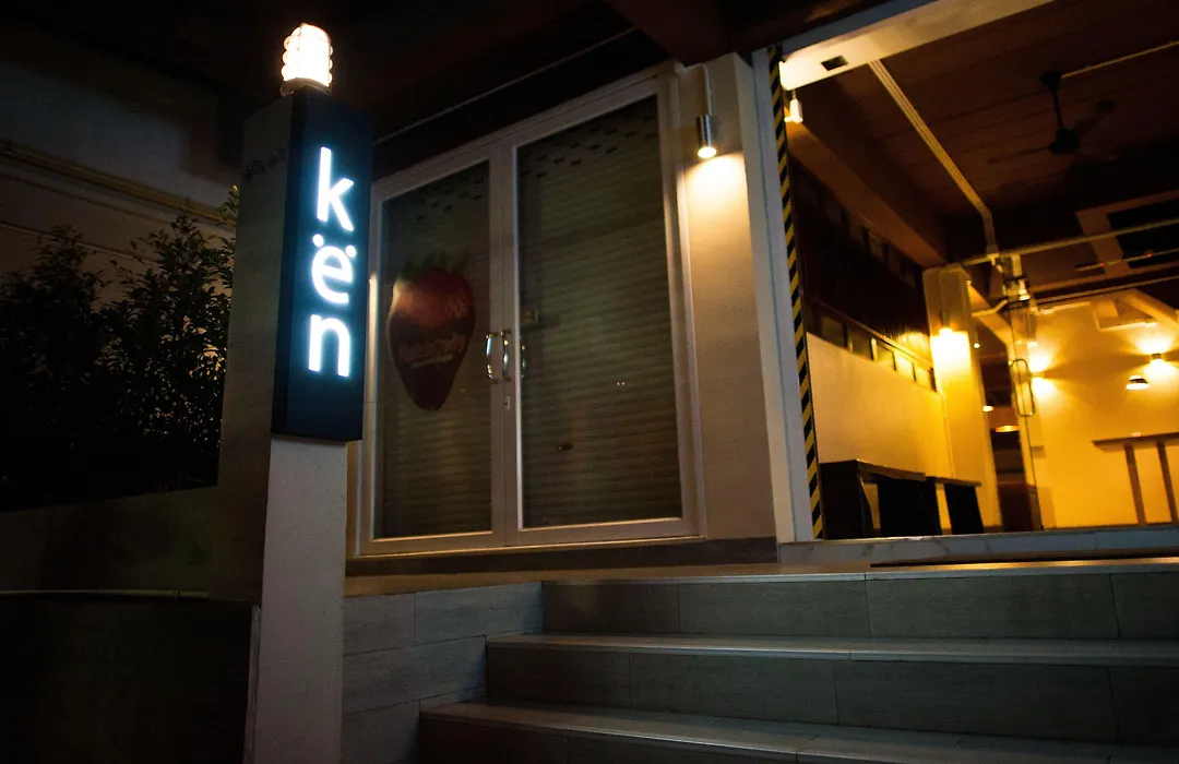Kencozy Accommodation-1