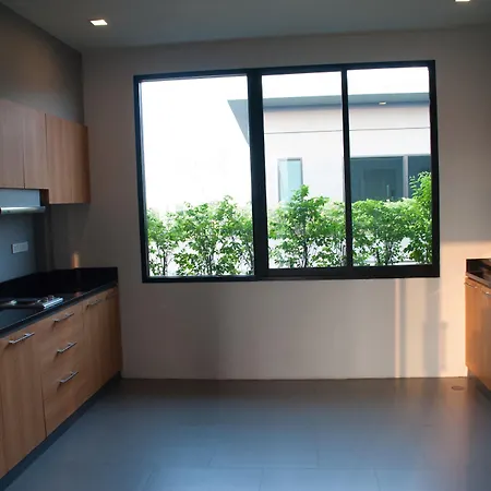 Isanook Bangkok-3