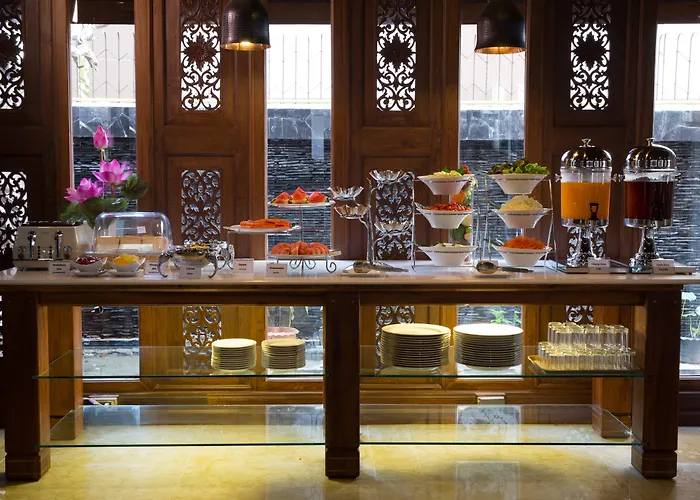 True Siam Rangnam Hotel