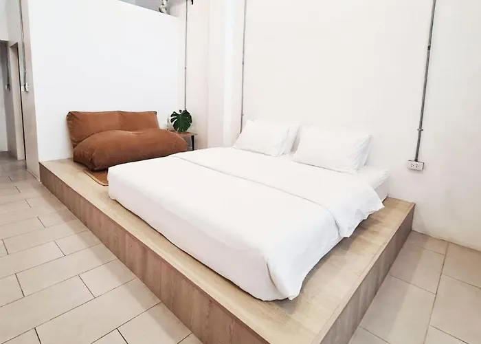 Hotel dichtbij College: The Companion